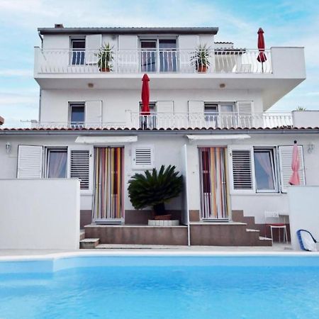 Apartments Mihovilovic - 50 M From Beach Slatine Eksteriør billede